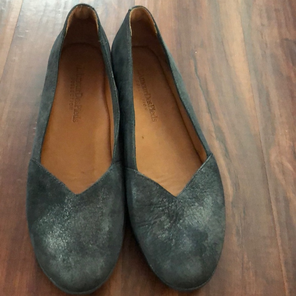 Grey L’Amour Des Pieds flats size 10